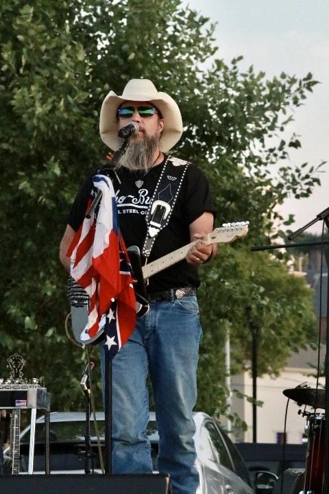 Photo Courtesy of Abigail Cirillo-Testa Ken Meriden Green Photo 04